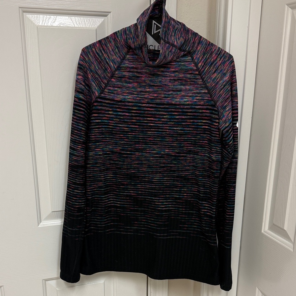 Nike Pro Hyperwarm Multicolored Long Sleeve Turtleneck Top